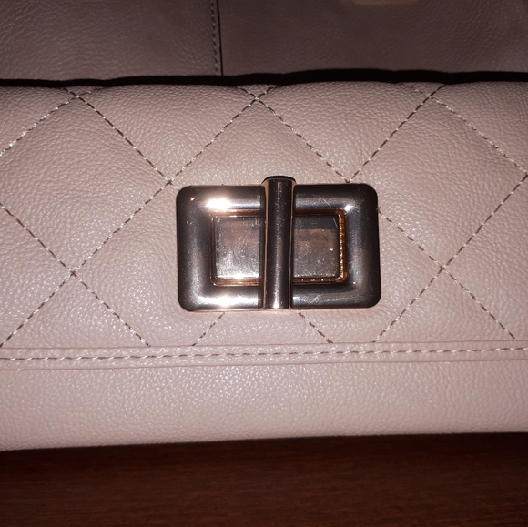 ALDO HAND BAG + WALLET - Picture 10 of 13